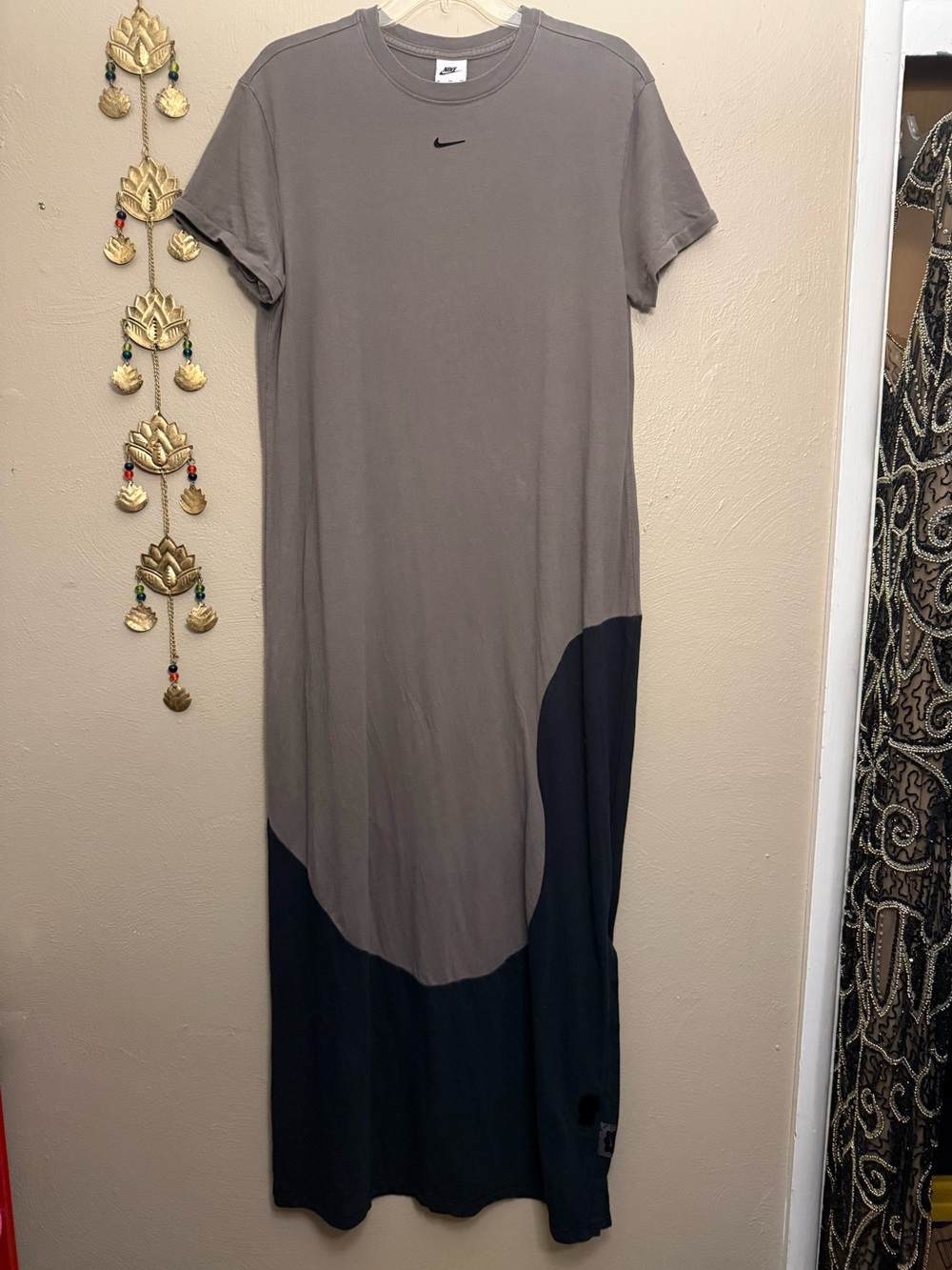 Nike Women's Sportswear Color Clash Maxi Dress Cave Stone Black Size XL